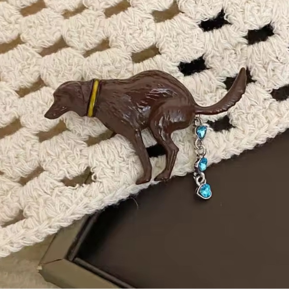 Dog Brooch with Blue and Gold Accents - Picture 5 of 7